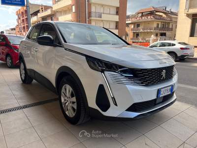 Peugeot 3008 Active Pack -catena maggiorata- Bianco usata Gravina in Puglia