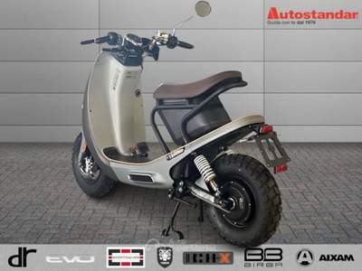 XEV Kitty  Blu/Azzurro usata Torino