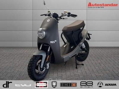 XEV Kitty  Blu/Azzurro usata Torino