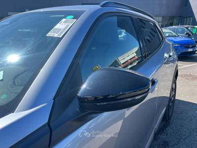 Peugeot 2008 Hybrid 100cv Allure Grigio usata Milano