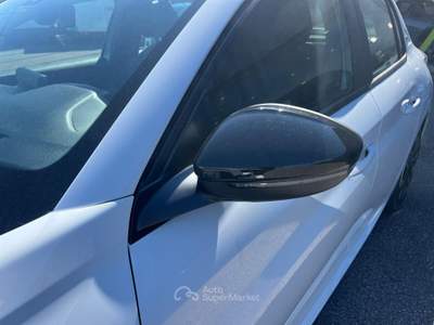 Peugeot 208 Style Hybrid 110 e-DCS6 auto Bianco usata Milano