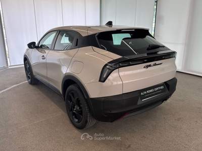 Alfa Romeo Junior 1.2 145CV Hybrid eDCT6 ibrida Beige usata Napoli