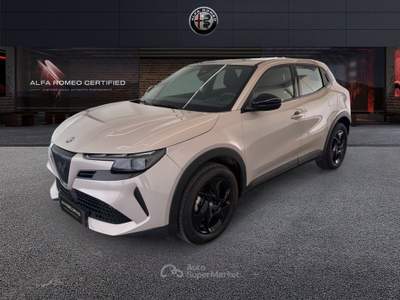 Alfa Romeo Junior 1.2 145CV Hybrid eDCT6 ibrida Beige usata Napoli