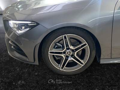 Mercedes-Benz CLA 200 d Automatic Premium Grigio usata Napoli