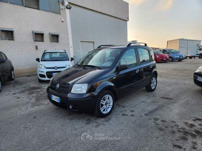 Fiat Panda Dynamic Nero usata Conversano