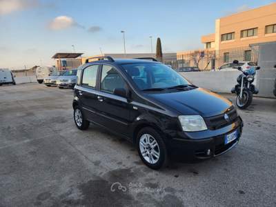 Fiat Panda Dynamic Nero usata Conversano