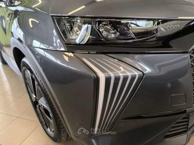 DS Automobiles DS 7 - PERFORMANCE LINE -  1.5 BLUEHDI 130 CV EAT8 Grigio usata Calco