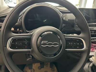 Fiat 500 Berlina Hybrid Torino Nero usata San Giuseppe Vesuviano