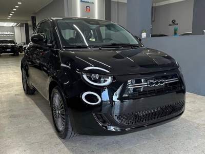 Fiat 500 Berlina Hybrid Torino Nero usata San Giuseppe Vesuviano