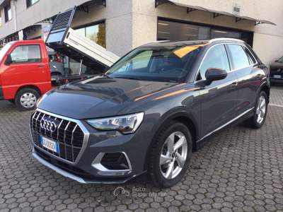 Audi Q3 S Tronic Business Advanced Grigio usata Ovada