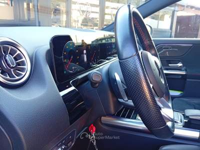 Mercedes-Benz GLA Automatic 4Matic Premium Grigio usata Arienzo