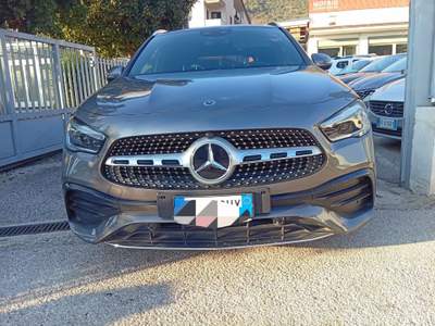 Mercedes-Benz GLA Automatic 4Matic Premium Grigio usata Arienzo