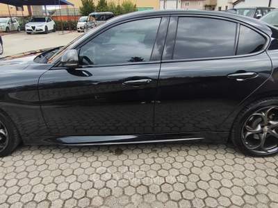 Alfa Romeo Giulia AT8 AWD Q4 Estrema Nero usata Pieve a Nievole