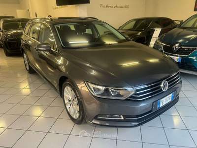 Volkswagen Passat Passat VIII Variant 1.6 tdi Business 120CV UNICOPR Grigio usata Caravaggio