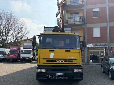 Iveco Massif GRU EFFER 9600+RIBALTABILE TRILATERALE 2 ASSI PNEUMATICO Giallo usata REGGIO EMILIA