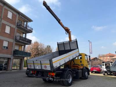 Iveco Massif GRU EFFER 9600+RIBALTABILE TRILATERALE 2 ASSI PNEUMATICO Giallo usata REGGIO EMILIA
