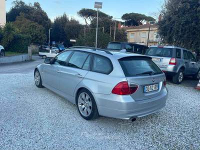 BMW Serie 3 320d 320 D - AUTOMATICA - M SPORT Argento usata Massa
