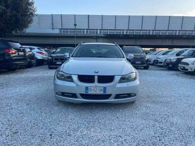 BMW Serie 3 320d 320 D - AUTOMATICA - M SPORT Argento usata Massa