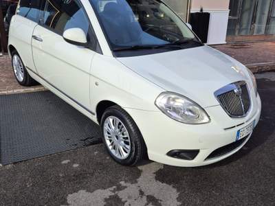 Lancia Ypsilon 75 CV DIVA Bianco usata Marano di Napoli