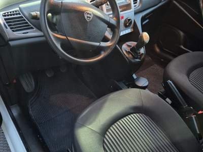 Lancia Ypsilon 75 CV DIVA Bianco usata Marano di Napoli