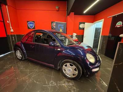 Volkswagen New Beetle  Blu/Azzurro usata Giugliano in Campania