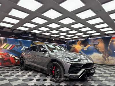 Lamborghini Urus S (465) Grigio usata Calenzano