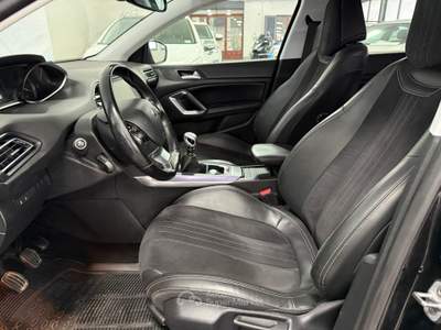 Peugeot 308 Peugeot 308 1.6 Hdi 120cv station Wagon Nero usata Pompei