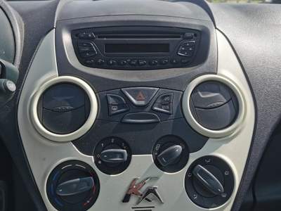 Ford Ka Ka+ 1.3 TDCi 75CV Titanium 2013 Bianco usata Barletta