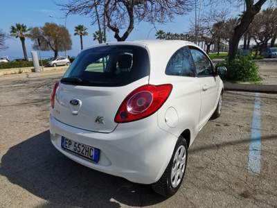 Ford Ka Ka+ 1.3 TDCi 75CV Titanium 2013 Bianco usata Barletta