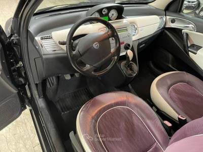 Lancia Ypsilon 75 CV Elle Nero usata Giugliano in Campania