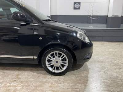 Lancia Ypsilon 75 CV Elle Nero usata Giugliano in Campania