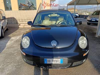 Volkswagen New Beetle Cabrio Nero usata Sora