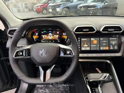 MG ZS HYBRID+ LUXURY PREZZO REALE Nero usata Novara