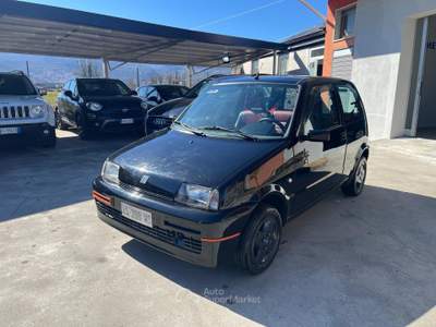 Fiat Cinquecento Cinquecento 1.1 Sporting Nero usata Sassano