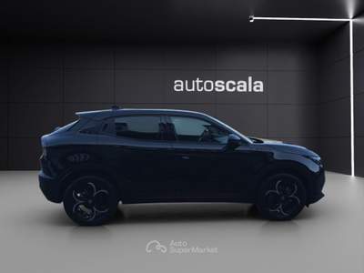 Alfa Romeo Junior 1.2 145 CV Hybrid eDCT6 Speciale Nero usata Napoli