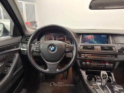 BMW Serie 5 535d F11 535xd 313cv Touring - TUTTI I TAGLIANDI Bianco usata Caresanablot