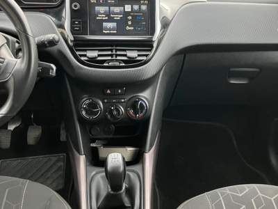 Peugeot 2008 1.6 BlueHdì 100cv Active Bianco usata LIVORNO