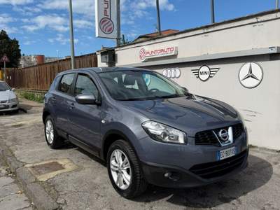 Nissan Qashqai 16V Acenta Grigio usata Sant'Antimo