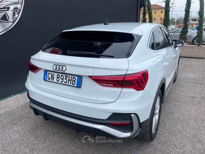 Audi Q3 35 2.0 tdi S line edition s-tronic SPB Sportback Bianco usata Vedelago