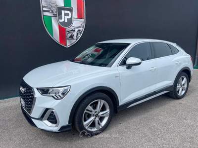 Audi Q3 35 2.0 tdi S line edition s-tronic SPB Sportback Bianco usata Vedelago