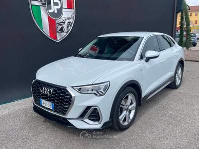 Audi Q3 35 2.0 tdi S line edition s-tronic SPB Sportback Bianco usata Vedelago