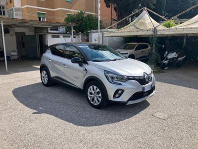 Renault Captur 1.6 145cv Full Hybrid Intens Grigio usata LIVORNO