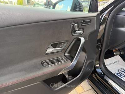Mercedes-Benz Classe A A 180 d Automatic Amg Premium Tetto Pelle Navi Led64Colori Nero usata Mesagne