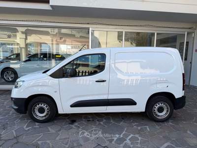 Toyota Proace 1.5D 100CV S&S PC 4P. ACTIVE UNICO PROPRIETARIO Bianco usata Cesano Maderno