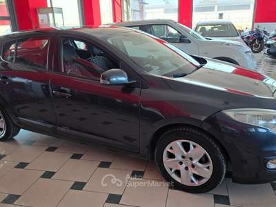 Renault Mégane Megane Mégane 1.5 dCi 110CV Attractive Nero usata Bisceglie