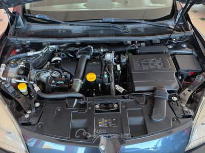 Renault Mégane Megane Mégane 1.5 dCi 110CV Attractive Nero usata Bisceglie