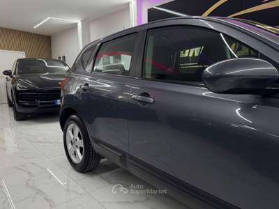 Nissan Qashqai Tekna Blu/Azzurro usata Qualiano