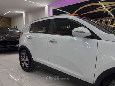 Kia Sportage 2WD Class Bianco usata Qualiano