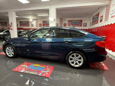BMW Serie 5 520e 2.0 184cv Gran Turismo 320d - 2015 Blu/Azzurro usata Giugliano in Campania