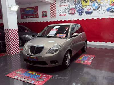 Lancia Ypsilon 60cv Oro - 2009 Grigio usata Giugliano in Campania